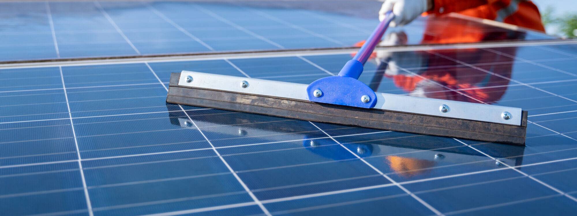 Quelle est l&#8217;importance de nettoyer ses panneaux solaires ? Bischheim